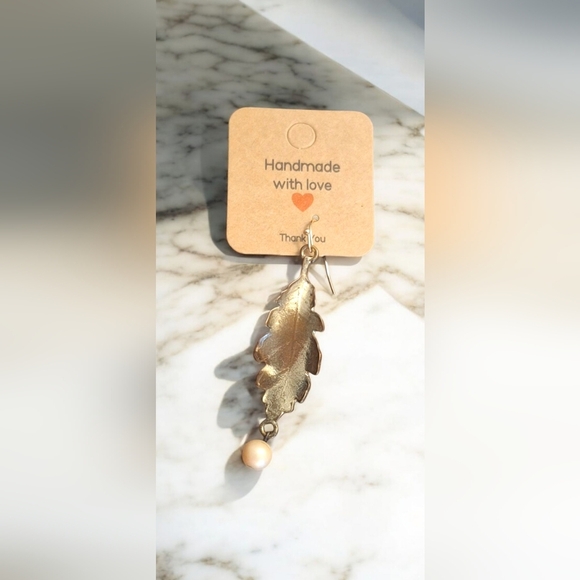 Seaglasscoaztallemonades.com Jewelry - Vintage Recycled - Gold Leaf Drop Single Earring